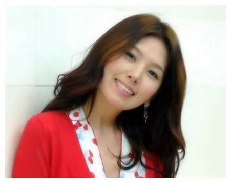 女星李恩珠衣柜割腕上吊,生前被性虐8小时,称只是有钱人的玩具