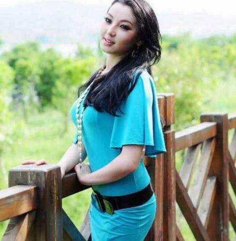 实拍白俄罗斯美女如云,个个貌美如花!