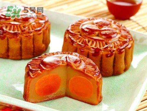 蛋黄月饼多少钱一个?蛋黄月饼好吃吗? 蛋黄月饼多少钱一个?蛋黄月饼好吃吗?