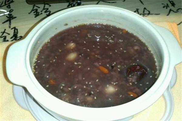 八宝粥一份人水米比例是多少 八宝粥的比例怎么控制 八宝粥一份人水米比例是多少 八宝粥的比例怎么控制