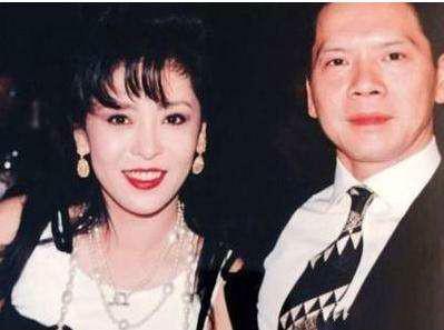 向华强的儿子向佐,真功夫上阵不用替身。