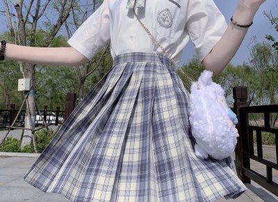 ​跟未婚夫因为结婚事宜闹矛盾，导致婚事搁浅