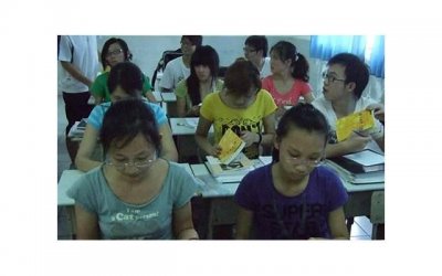 ​孩子偷家里的钱屡教不改怎么办