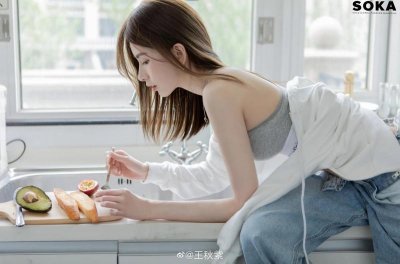 ​暧昧是什么意思怎么读，梦见和上司暧昧是什么意思