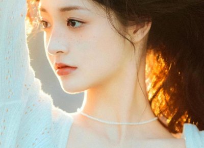 ​怎么追巨蟹座女孩子？根据巨蟹女的态度追求她