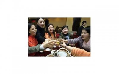 ​学会第一步撩妹 加美女微信怎么打招呼