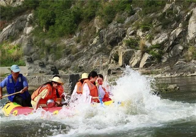 河南省内5个最值得去的漂流胜地，是时候去漂去啦