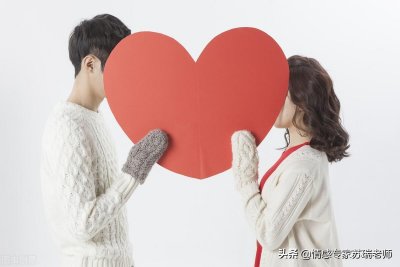 ​相亲女孩“不主动不拒绝”，应该怎么办？