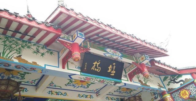 看看四川千年古镇三道堰,成都水源地,被誉为西部最美水乡,长脸