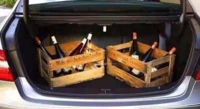 ​白酒放在汽车后备箱可以吗？白酒可以放在汽车的后备箱里吗