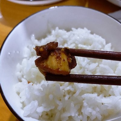 川味辣子鸡怎么做(香辣诱人的川香辣子鸡家常做法)