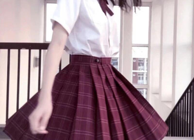 裤脚长了怎么改小窍门(裤脚收短不留一点痕迹) 裤脚长了怎么改小窍门(裤脚收短不留一点痕迹)