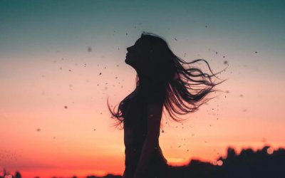 ​怀疑老婆出轨正确的解决方式（来看看聪明女人在面对出轨时的教科书级别操作）