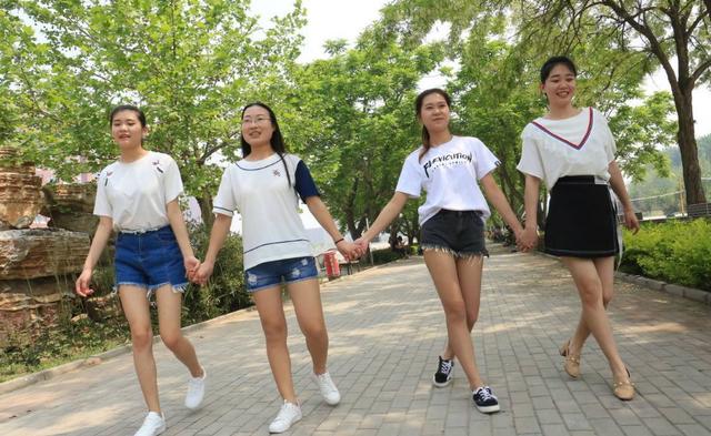 比较好就业的女生10大专业(适合女孩子学的4大专业)(8)