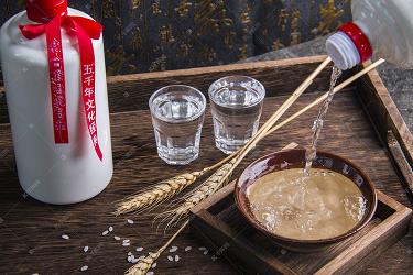 贵州大兴东30年酒
