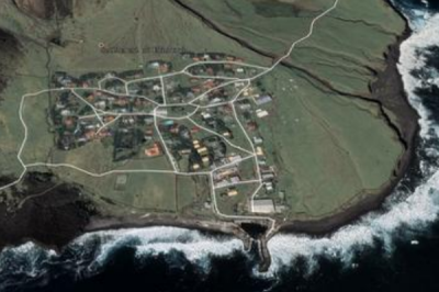 ​世界上最遥远的地方:距最近大陆1700英里(仅271人居住)