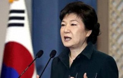 ​300人葬身海底！“世越号”是天灾还是人祸？韩国总理被迫辞职