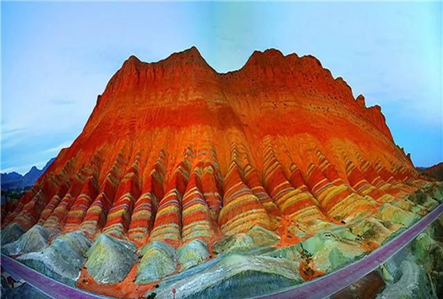 敦煌在哪，敦煌莫高窟是在哪一个时期修的？图2