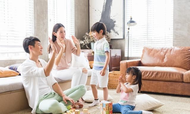父母家长应该如何鼓励孩子努力,生活中父母是怎么鼓励孩子图3