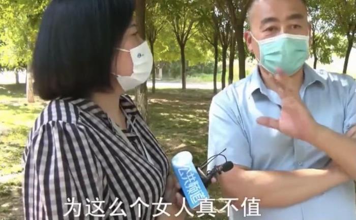 我抛弃前女友如今很后悔（后悔为她抛弃糟糠之妻）