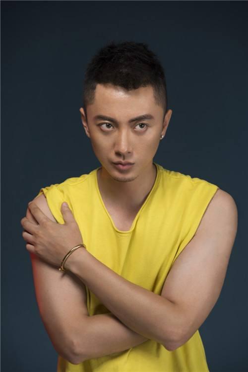 盘点最帅的13位男明星（视觉盛宴10位西北男明星）(22)