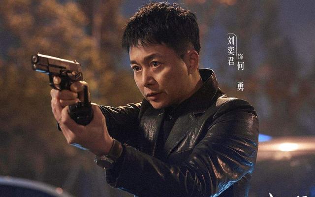 盘点最帅的13位男明星（视觉盛宴10位西北男明星）(16)