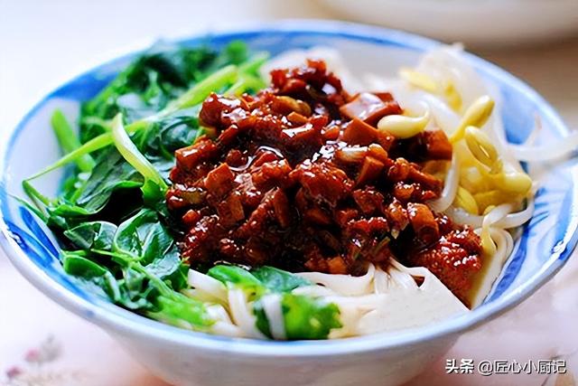 家常的凉拌面怎么做好吃（凉拌面的8种做法）(4)