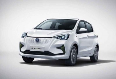 ​10万以下的两厢车