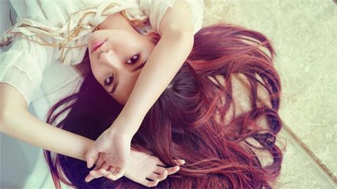 和女生搭讪的聊天话题 搭讪女生要注意什么