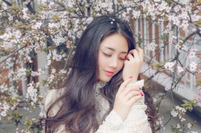 ​和女生搭讪的聊天话题 搭讪女生要注意什么