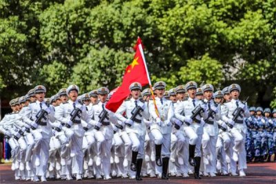​当兵的基本要求（大学生女孩子当兵的基本要求）