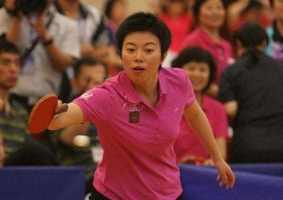 ​从“乒乓冠军”到“央视名嘴”，解说惹众怒的杨影，如今怎么样了