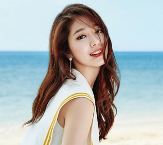 ​网友评选5大韩国最美女星，林允儿只排第三，第一实至名归