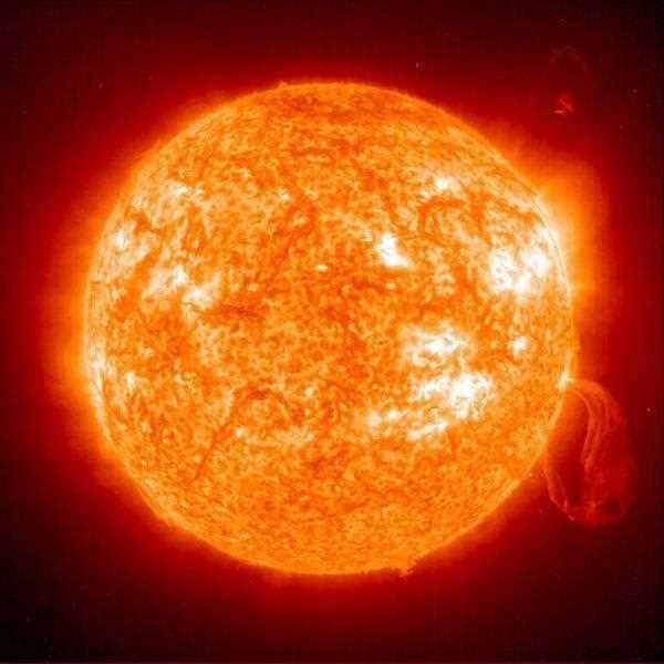 人类造出恐怖的10万亿K高温，而它仅为千亿亿分之一宇宙最高温