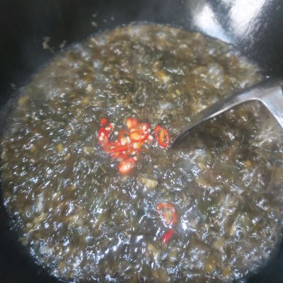地皮菜的做法(手把手教你做超好吃的炒地皮菜)