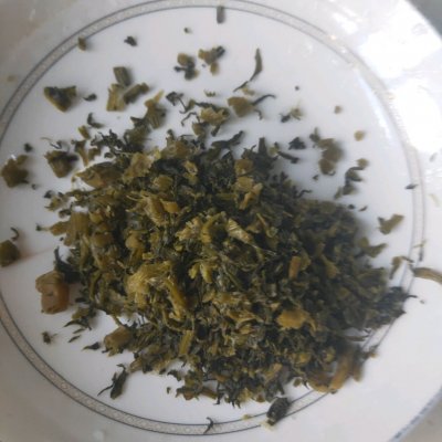 地皮菜的做法(手把手教你做超好吃的炒地皮菜)