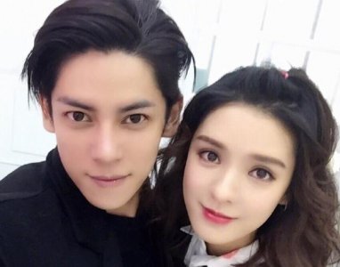 ​陈柏融回应张予曦分手，最后一句话是爱过的样子，早干嘛去了？
