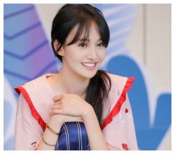 ​郑爽娱乐圈的4位“铁哥们”，全是一线大腕儿，最后一对无人敢黑