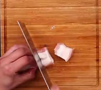​红烧肉到底用不用焯水，做了这么多年都错了，难怪吃起来油腻不香