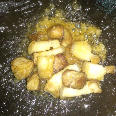 甜味红烧肉怎么做（红烧肉家常做法口感肥而不腻）