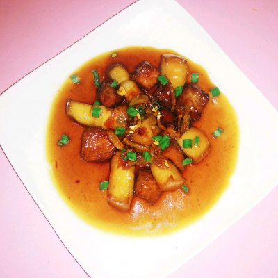 甜味红烧肉怎么做（红烧肉家常做法口感肥而不腻）
