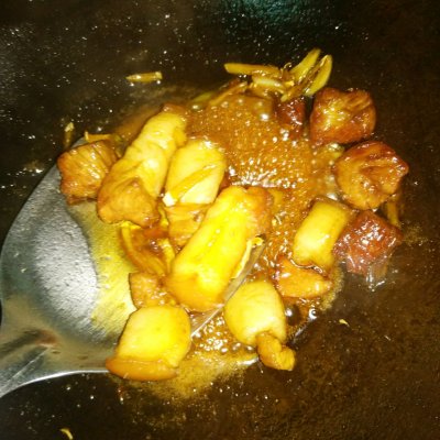 甜味红烧肉怎么做（红烧肉家常做法口感肥而不腻）