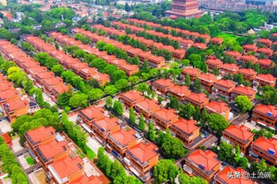 ​华西村在哪一个地方（华西村是哪个省市县的？具体是怎么富起来的？）