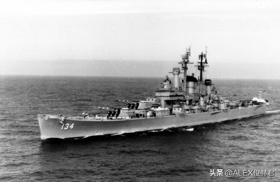 ​火炮重巡洋舰最强“王者”：粗大舰炮一分钟射90发