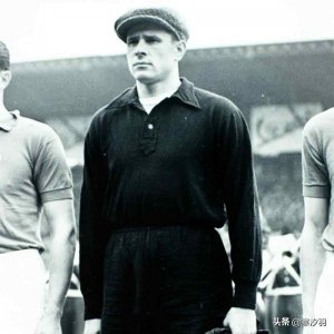 ​前苏联“黑蜘蛛”，足坛二十世纪最伟大的门将——列夫·雅辛