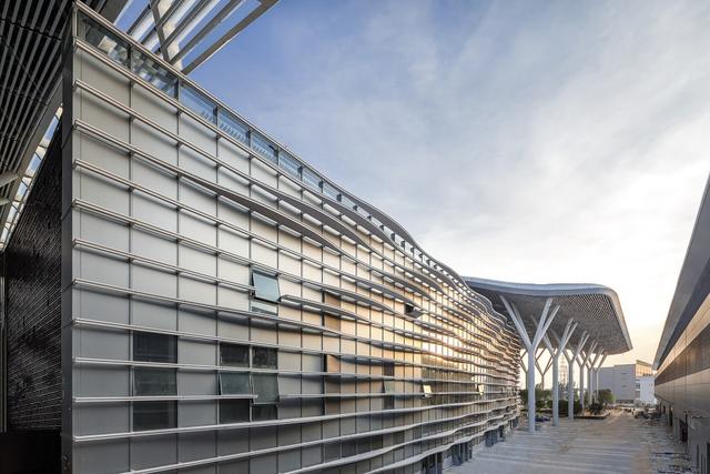 深圳国际会展中心是亚洲最大(全球最大会客厅)(18)