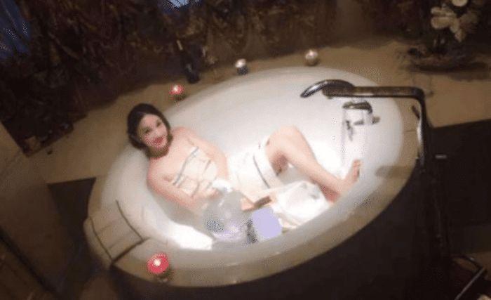 她曾是赵本山最美女徒弟，却在26岁时裸尸酒店草丛，真是天妒红颜