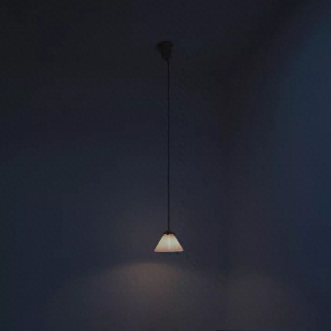 朋友圈背景图丨孤独的黑暗中，你是我唯一的光.