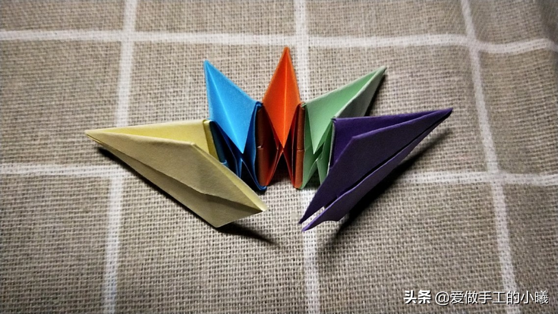 折花的方法又漂亮又简单 折纸教程：能轻松学会的折纸花球，步骤简单，造型美观