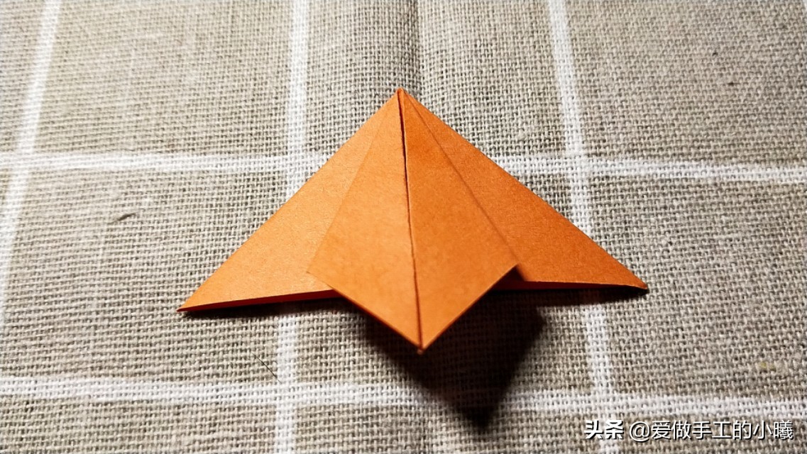 折花的方法又漂亮又简单 折纸教程：能轻松学会的折纸花球，步骤简单，造型美观